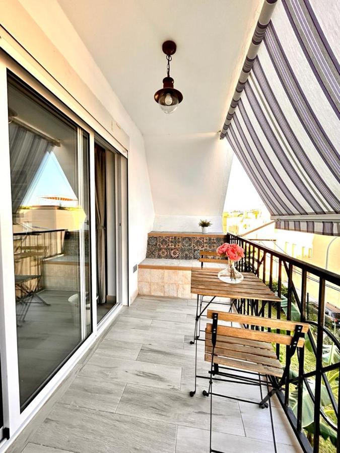 Torremolinos Centro Beach Apartment Luaran gambar