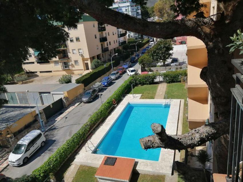 Torremolinos Centro Beach Apartment Luaran gambar